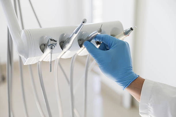 Professional Dental technician working in Hewlett Harbor, NY